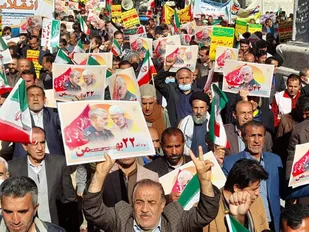 ۲۲ بهمن تماشایی در لنده