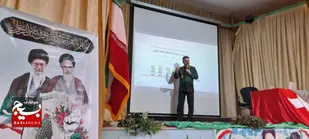 نشست بصیرتی با موضوع انتخابات در اشتهارد برگزار شد+تصاویر