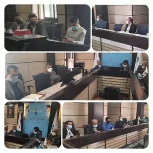 برگزاری کارگروه اندیشه ورز نخبگان صنعت فارس با موضوع برنامه ریزی تحقق شعار سال ۱۴۰۱