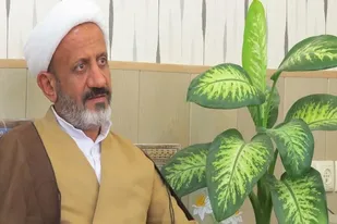 رجایی و باهنرآبرو و پرورش یافتگان مکتب عاشورا هستند