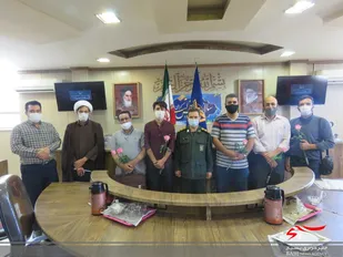 جلسه بزرگداشت روز خبرنگار در سپاه ناحیه مقاومت بسیج نجف آباد برگزار شد.