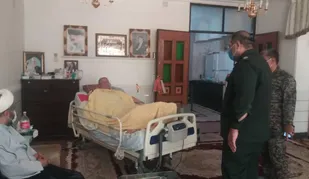 ادای احترام به جانباز دفاع مقدس در بهبهان