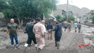 کمک رسانی به سیل زدگان روستای ناریان طالقان