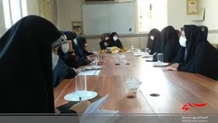نشست هم&zwnj;اندیشی مدیران خانه&zwnj;های سبز و اعتماد