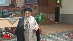 پاسداری به معنای تداوم راه امام حسین در دفاع از انقلاب و نظام است