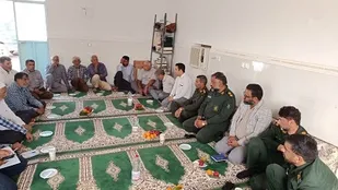 میز خدمت مسوولان رودان در روستای مازغ کران برپا شد /دولت نگاه ویژه ای به روستاها دارد