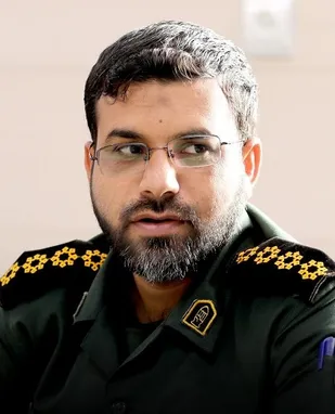دومین سالگرد شهادت سپهبد شهید حاج قاسم سلیمانی همزمان با  ایام فاطمیه و حضورمعنوی ۳ شهید گمنام دفاع مقدس دربندرعباس