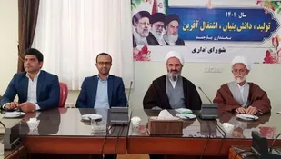 نیمی از مشکلات مردم با حضورمسوولان و پاسخ منطقی به مطالبات آنها، حل می&zwnj;شود