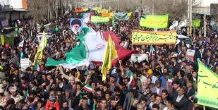 ۲۲ بهمن روز مردمی است که تصمیم گرفتند خود تاریخ را بنویسند