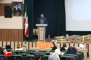 اعزام سومین کاروان دانش آموزان به مناطق عملیاتی جنوب کشور