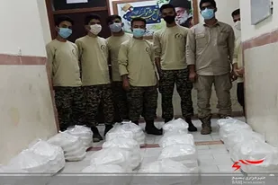 سیل همدلی بسیجیان چالشی برای یکه تازی کرونا/توزیع 700 پرس غذای گرم در بین نیازمندان ایرانشهر