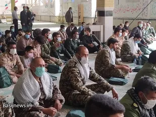 حضور با شکوه بسیجیان در نماز جمعه زاهدان