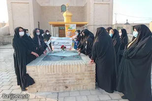 از گلباران قبور شهدا تا کمک های مومنانه در شهرستان سرخه