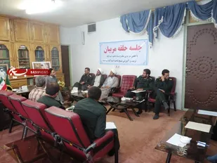 پایبندی به استقلال همه جانبه و روحیه جهادی از شاخصه&zwnj;های انقلابی&zwnj;گری