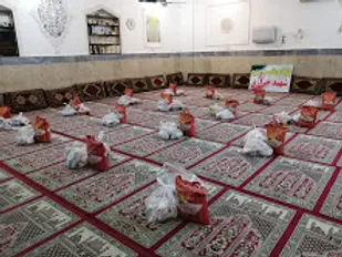 توزیع بسته های معیشتی سپاه در میان نیازمندان هندیجان