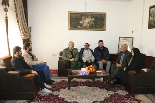 دیدار جمعی از کارکنان سپاه امام رضا(ع) شهرستان البرز با خانواده شهدا&nbsp;