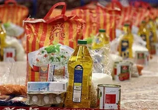 توزیع ۳۰۰ بسته معیشتی به مناسبت عید سعید غدیر خم در شهرستان قدس