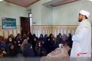 دشمن به دنبال تغییر ذائقه مذهبی و فرهنگی ملت است