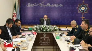 ساماندهی کافه&zwnj;ها و کافی&zwnj;شاپ&zwnj;های فاقد مجوز با جدیت دنبال شود