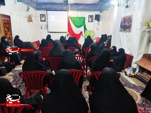 جایگاه مادران در ایجاد آرامش روانی خانواده، طی دوران جنگ بسیار مهم و حیاتی است