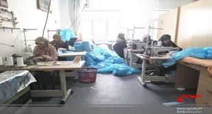 کارگاه دوخت لباس کادر درمان در شهرکرد