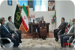 رئیس و کارکنان دانشگاه پیام نور خواف به مناسبت آغاز سال جدید با امام جمعه شهرستان خواف دیدار و گفتگو کردند
