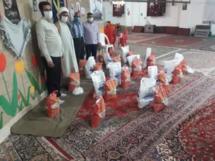 اهدا ۲۰ بسته معیشتی به خانواده های کم برخوردار شاهرود+ تصاویر