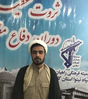 حرفهای خودمونی روحانی گلستانی/چی بهتر از اینکه هرروزتو با گریه بر شهدا شروع کنی