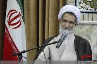 خدمت به مردم با برخورداری از روحیه جهادی است