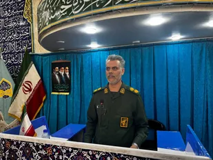 دفاع مقدس نماد ایستادگی است