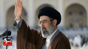 بیعت فرمانده و بسیجیان ناحیه بسیج کمیل مشهد با رهبر معظم انقلاب