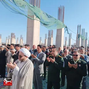 شکوه اقامه نماز عید سعید فطردر شهرستان جوین