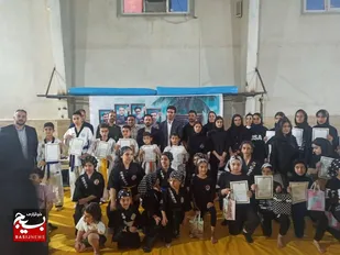 محفل قرآنی و تجلیل از قهرمانان ورزشی شهرستان البرز برگزار شد