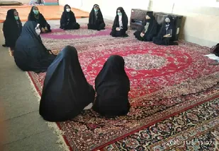 برگزاری جلسه قرارگاه حافظان سلامت در پایگاه بسیج فاطمه الزهرا(س)