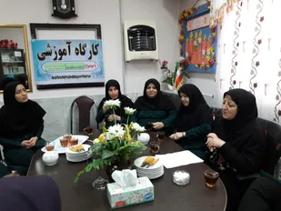 برگزاری کارگاههای آموزشی توسعه سلامت زنان در آموزشگاههای شهرستان شاهرود