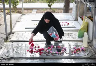 مادر شهید &laquo;مسلم جعفری&raquo; آسمانی شد