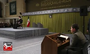 انگشتر رهبر را به مادرم هدیه کردم