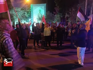 تجمع مردم بیارجمند در حمایت از عملیات وعده صادق ۲+ عکس و فیلم