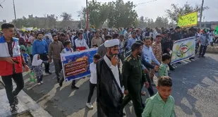 خروش دانش آموزان منوجانی  در دفاع از مظلومان فلسطین