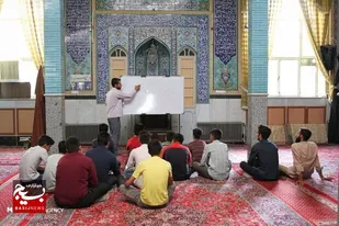 مساجد نقش مهمی در تربیت جوانان مؤمن و انقلابی دارند