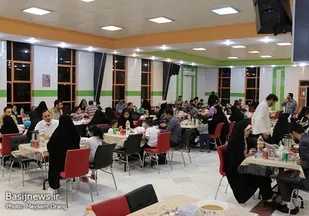 نشست بصیرتی خانواده های کارکنان تیپ دوم آل محمد