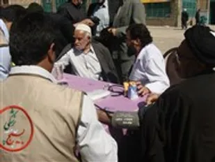 ارایه خدمات بسیج جامعه پزشکی فریدَن در شب 27 رمضان &rlm;