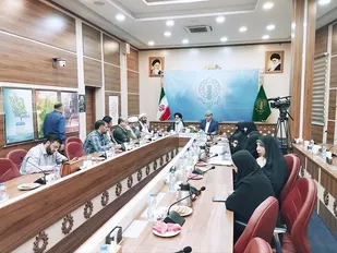 نشست هم اندیشی برنامه های هفته عفاف و حجاب  برگزار شد / تبیین ارزش حجاب برای همگان یک ضرورت است