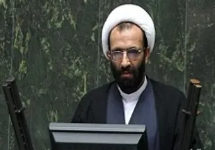 اخذ هزینه در مدارس دولتی به بهانه های واهی خلاف قانون است