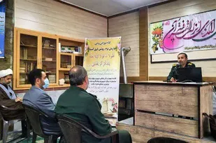 سپاه؛ انقلاب را از دست لیبرال ها، احزاب معاند و منافقین، پاکسازی و تطهیر کرد