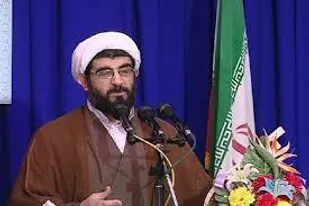 جمهوری اسلامی ایران با تسلیم نشدن در برابر دشمنان به عزت، افتخار و سربلندی در دنیا رسیده است