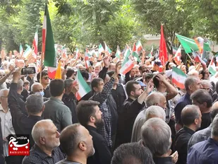 برگزاری آیین تشییع پیکر ۶ تن از شهدای حادثه تروریستی، در مصلی نماز جمعه امام خمینی (ره)کرج