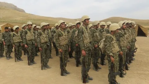 برگزاری اردوی آموزش نظامی بسیجیان در فارسان