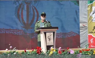 پادگان&zwnj;ها و مراکز آموزشی باید به مرکز تربیت اسلامی و قرآنی تبدیل شود