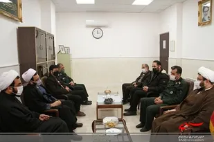 بازدید جانشین نماینده ولی فقیه در سپاه قم از ناحیه بسیج امام حسن مجتبی (ع)